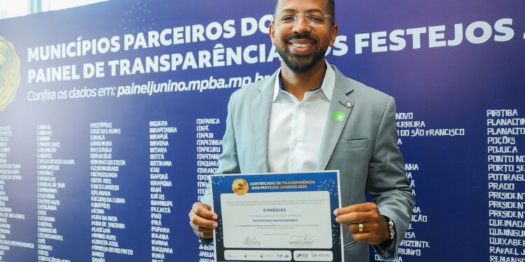 Candeias: Gestão Eriton Ramos imprime padrão de transparência e recebe selo do MP