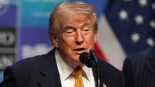 Trump fala em ‘grande ataque’ contra o Irã e revela ordem dada: ‘Não encostem no petróleo’