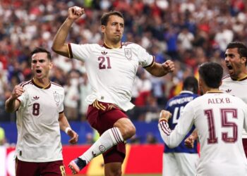 Espanha derrota França de Mbappé  e se classifica para final da Copa do Mundo