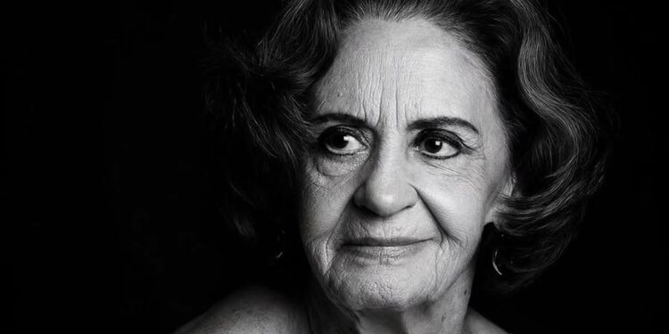 Atriz Laura Cardoso morre aos 98 anos