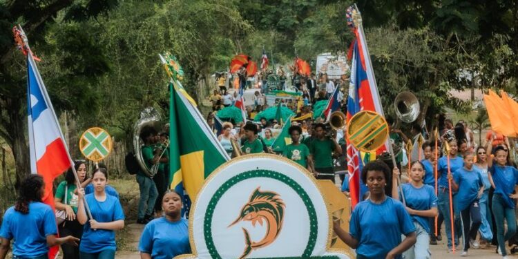 Frente fria provoca chuvas e ventos de até 70 km/h em Salvador e interior da Bahia