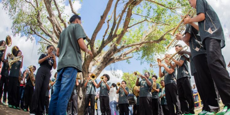Ordem de serviço do Portal da Cidade é assinada pelo Prefeito Eriton Ramos